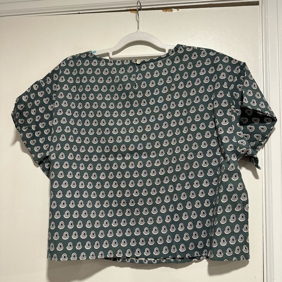 Women’s L/XL Cotton Boxy Lightweight Teal Repeat Oval Abstract Pattern Blouse. - Picture 9 of 16